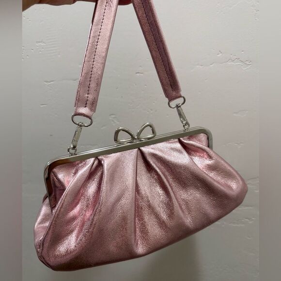 Pearlescent Pink Lambskin Handmade “Bow” Shaped Kisslock Slouchy Bag, Multi Use - Picture 14 of 16
